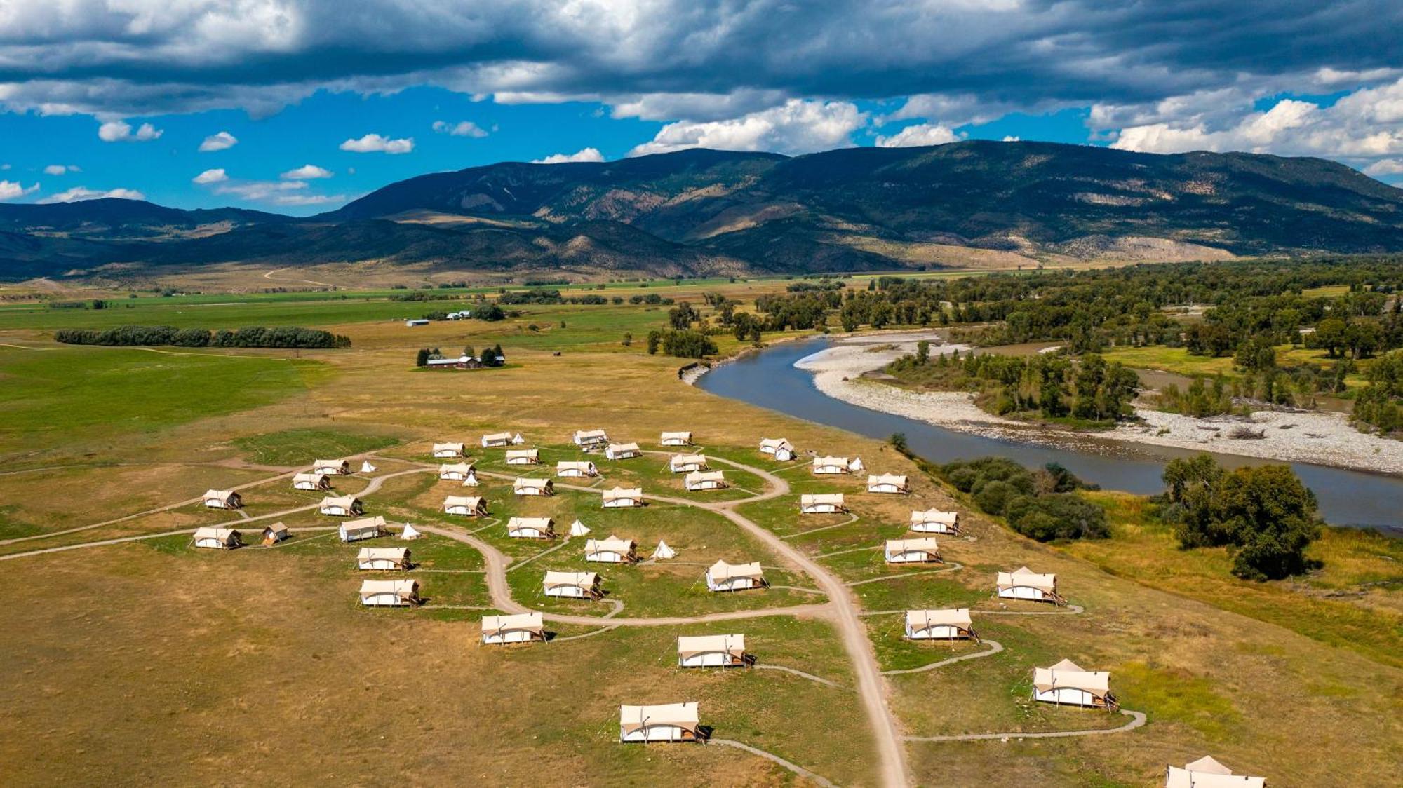 Under Canvas North Yellowstone - Paradise Valley Livingston Eksteriør billede