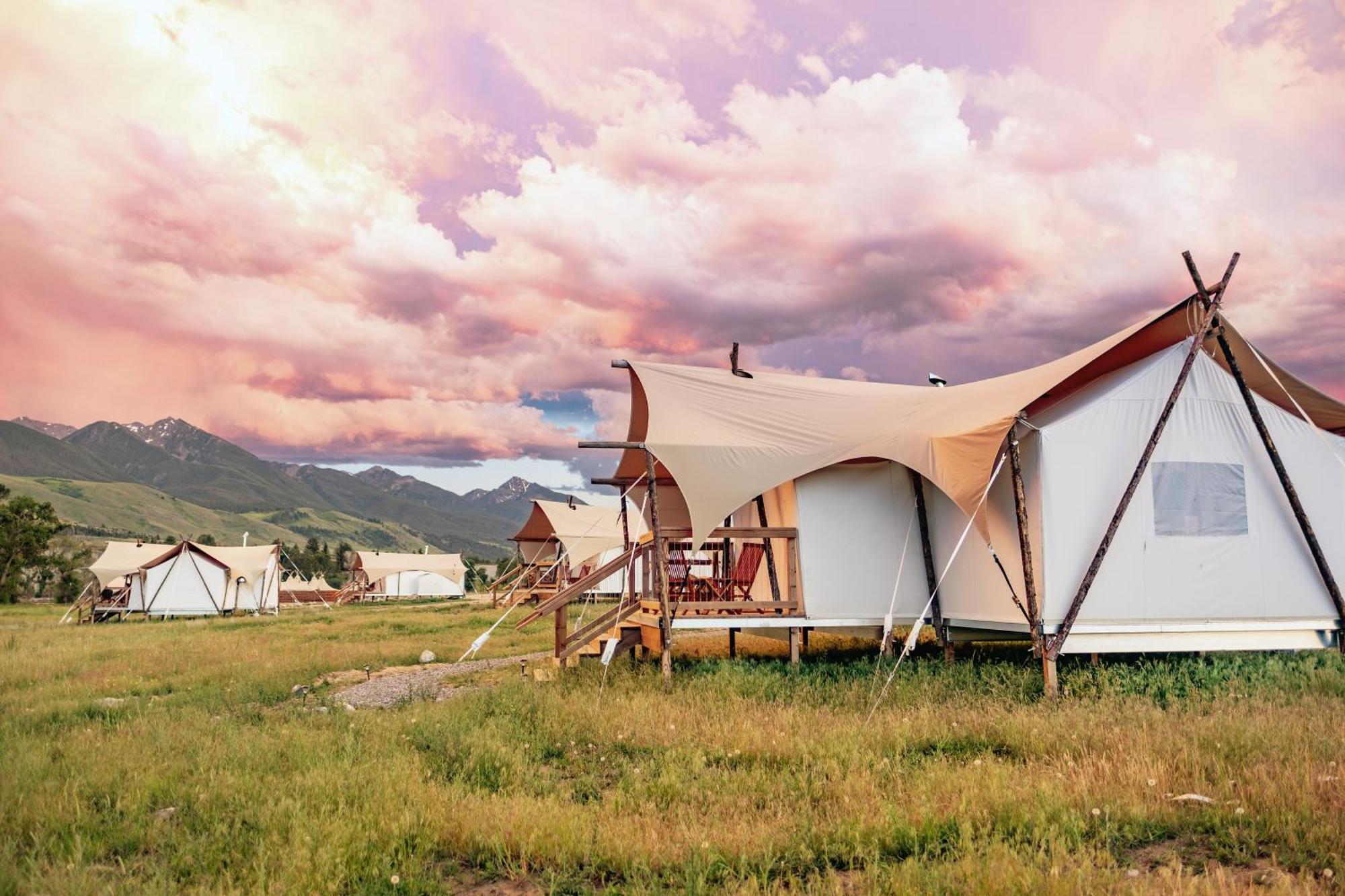 Under Canvas North Yellowstone - Paradise Valley Livingston Eksteriør billede